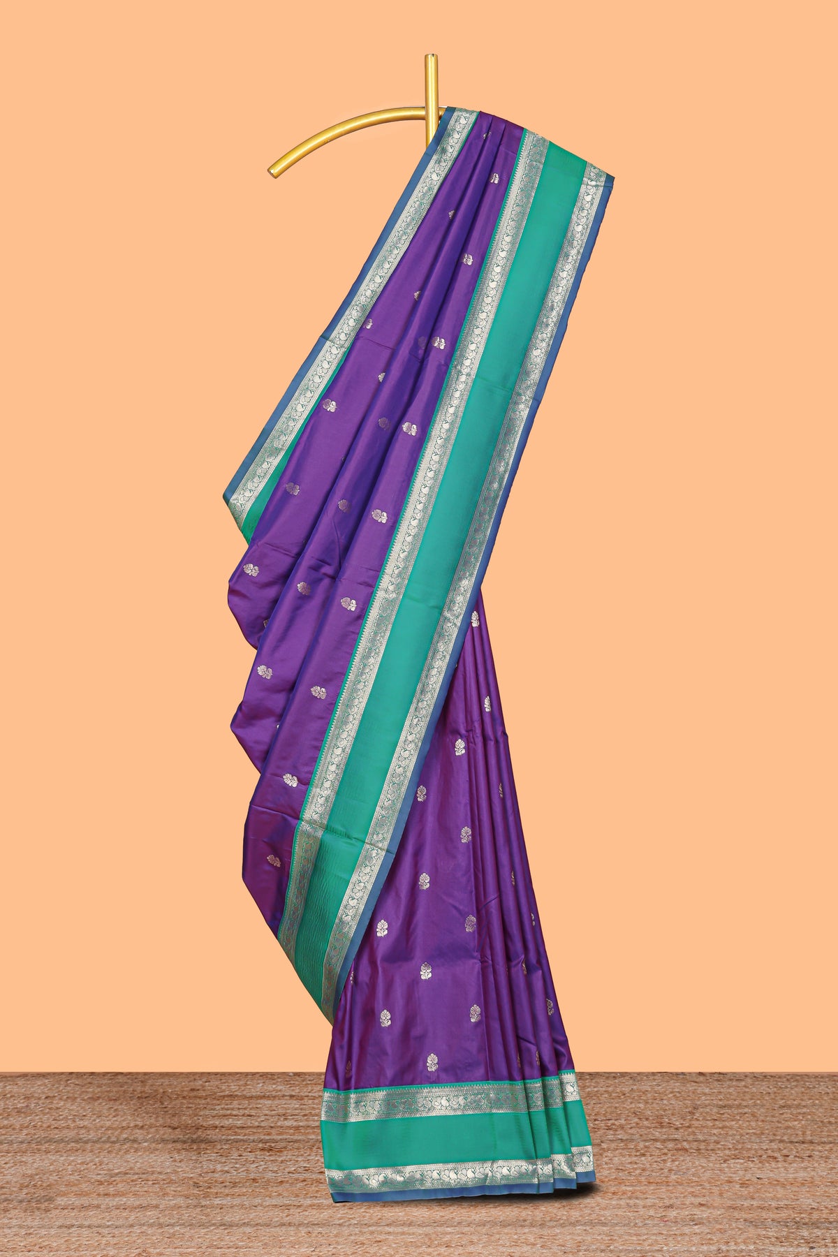 Violet Semi Soft Silk Saree delicate butta motifs with contrasting pallu elegant zari border along with contrast buttas blouse