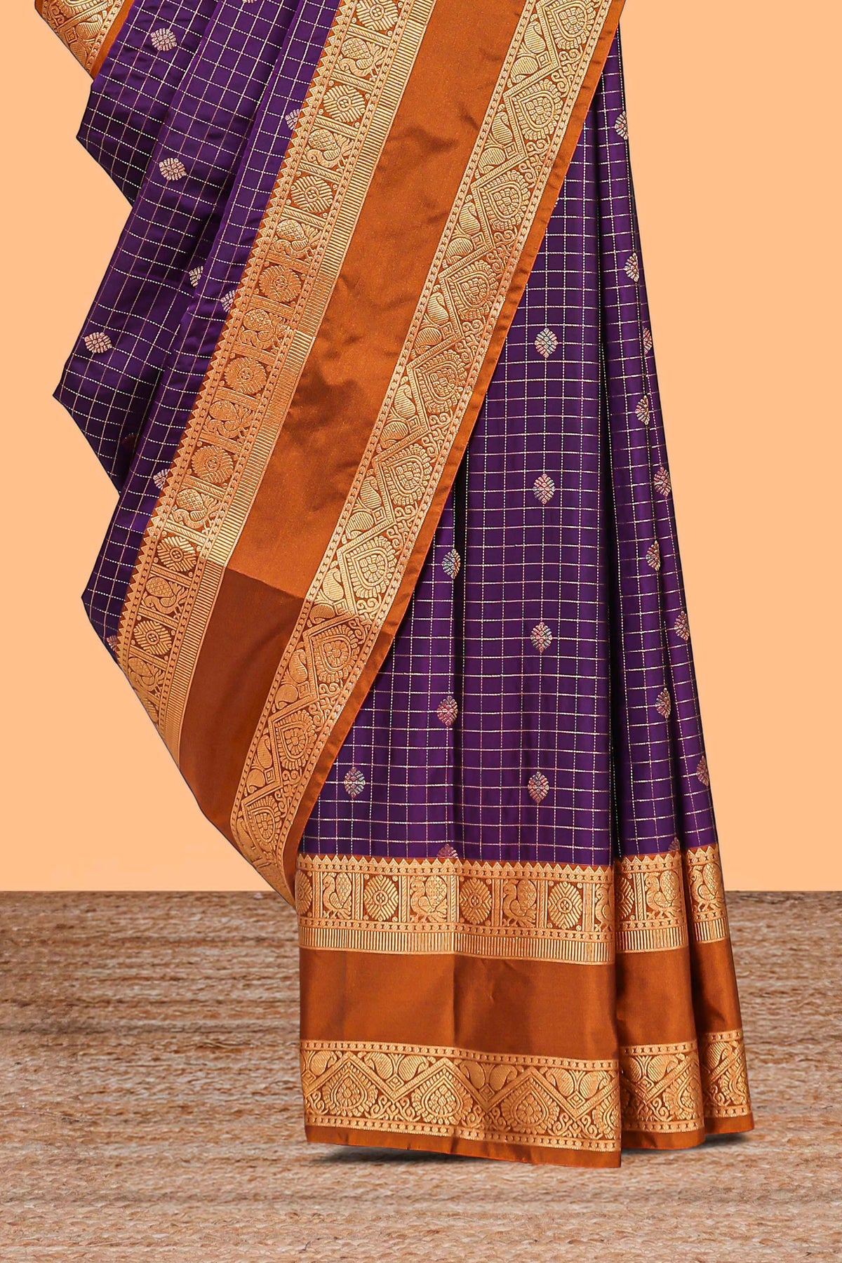 Violet checked zari motifs design semi soft silk saree with contrast border and blouse