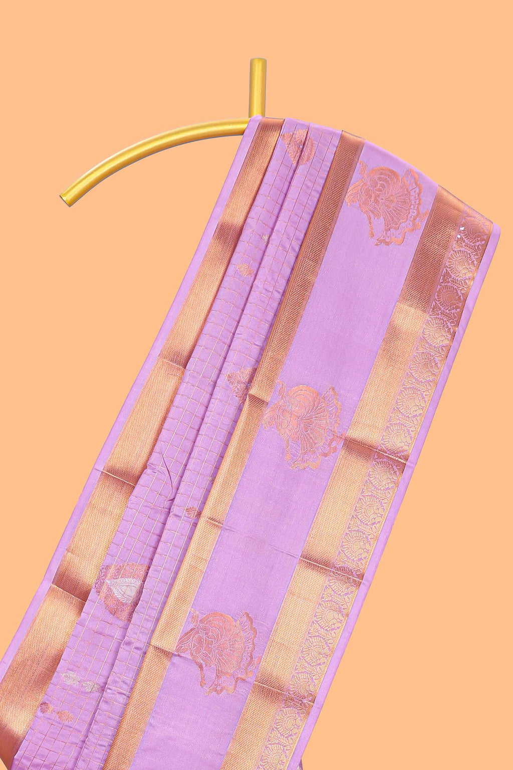 Lilac-lavender checked and butta designed semi soft silk saree with self zari pavai motifs border and blouse
