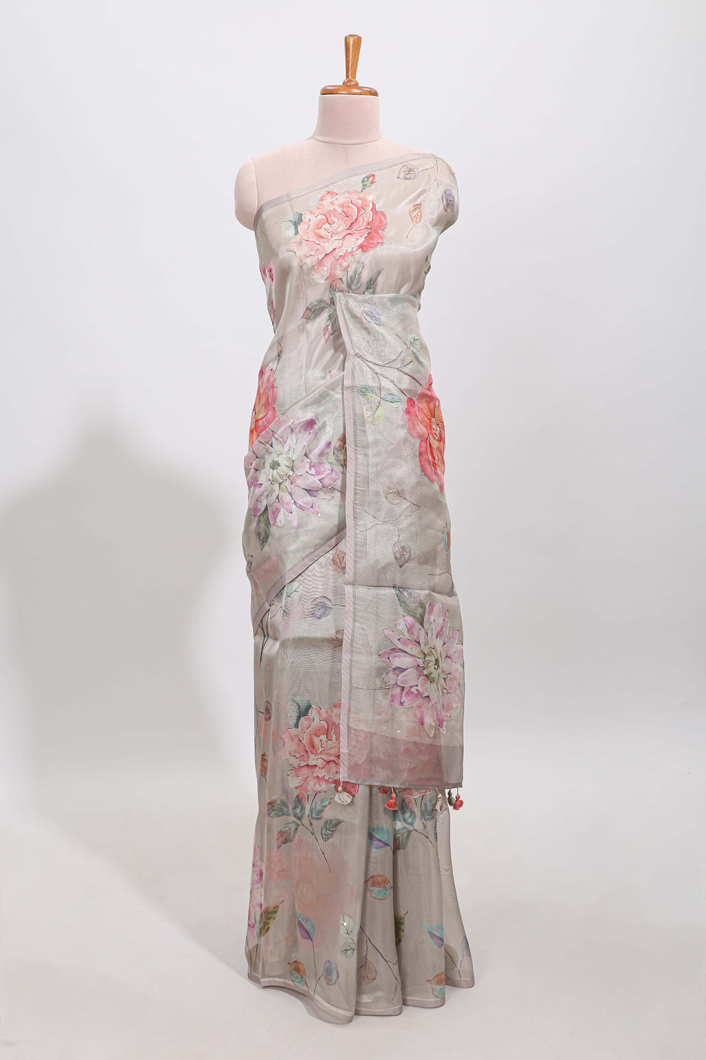 Borderless grey floral designed art tissue saree with self pallu and matching blouse