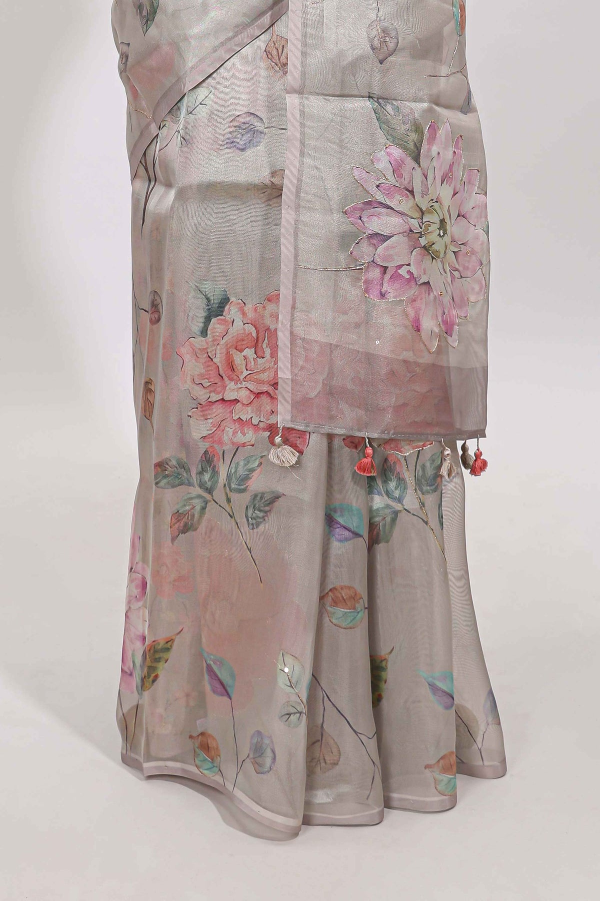 Borderless grey floral designed art tissue saree with self pallu and matching blouse