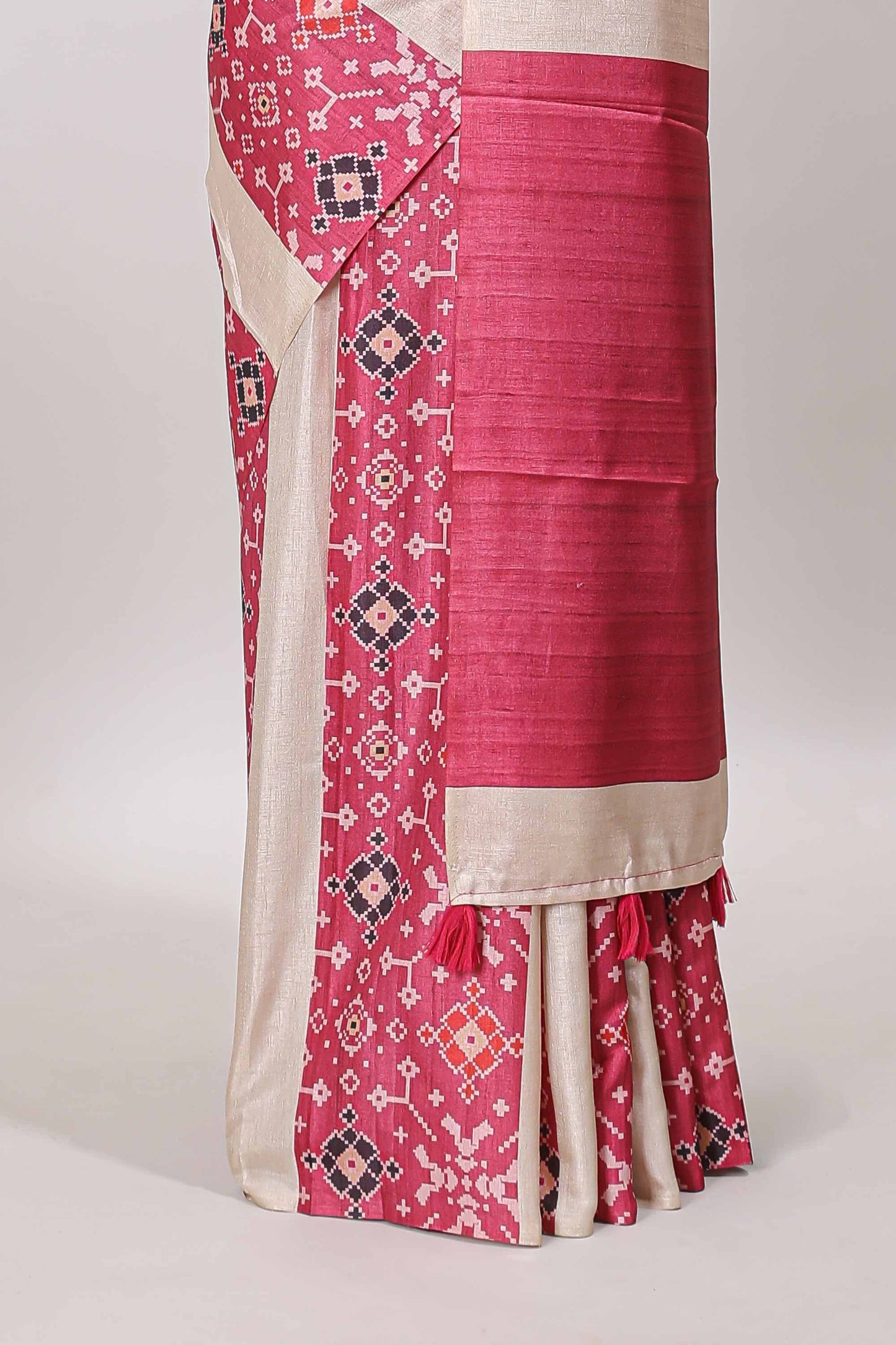 Borderless pink block stripes ikkat style tussar saree with self pallu and matching blouse