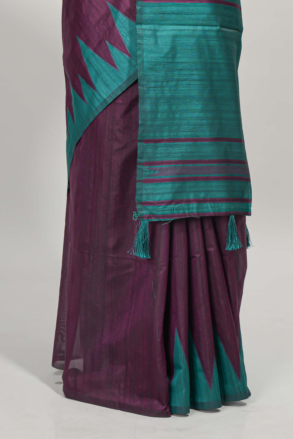 Purple plain semi tussar saree with contrast geometric border and motifs blouse