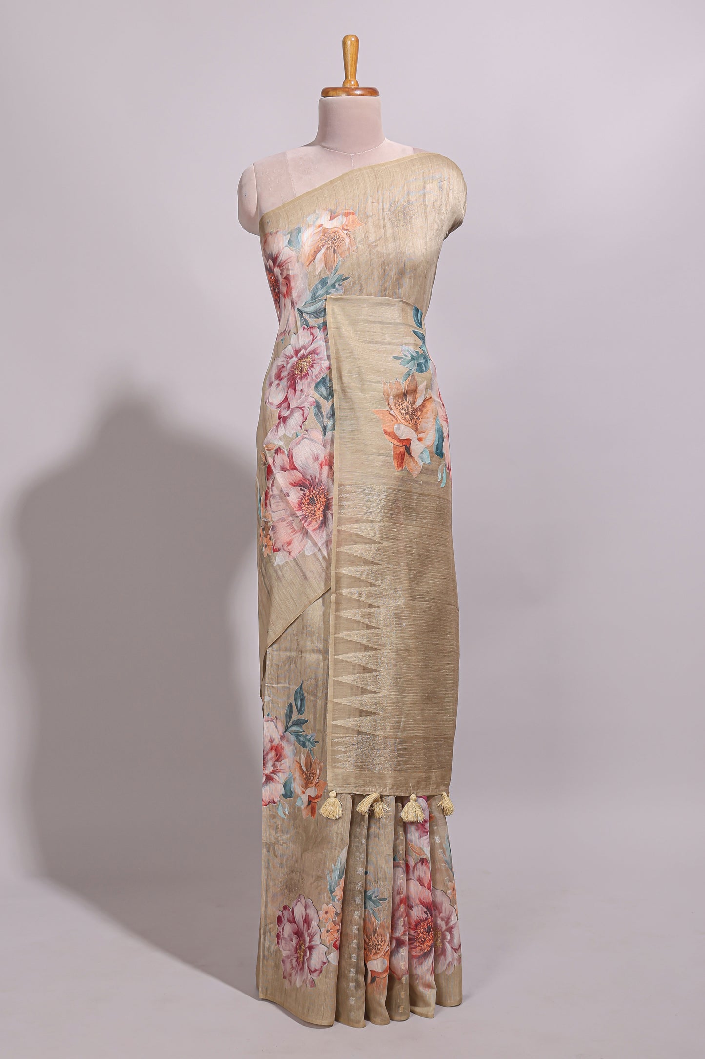 Borderless sandal floral design semi tussar saree with self pallu and blouse