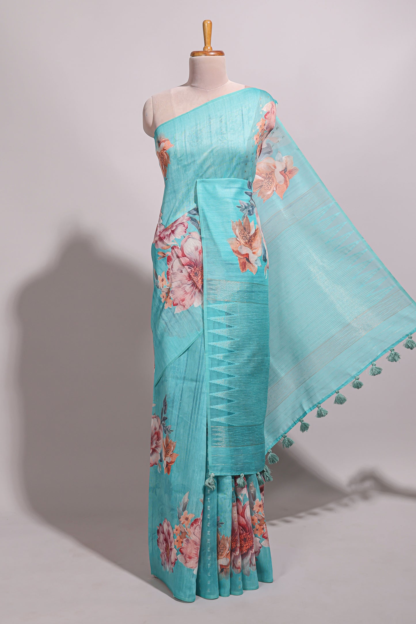 Borderless blue floral design semi tussar saree with self pallu and blouse