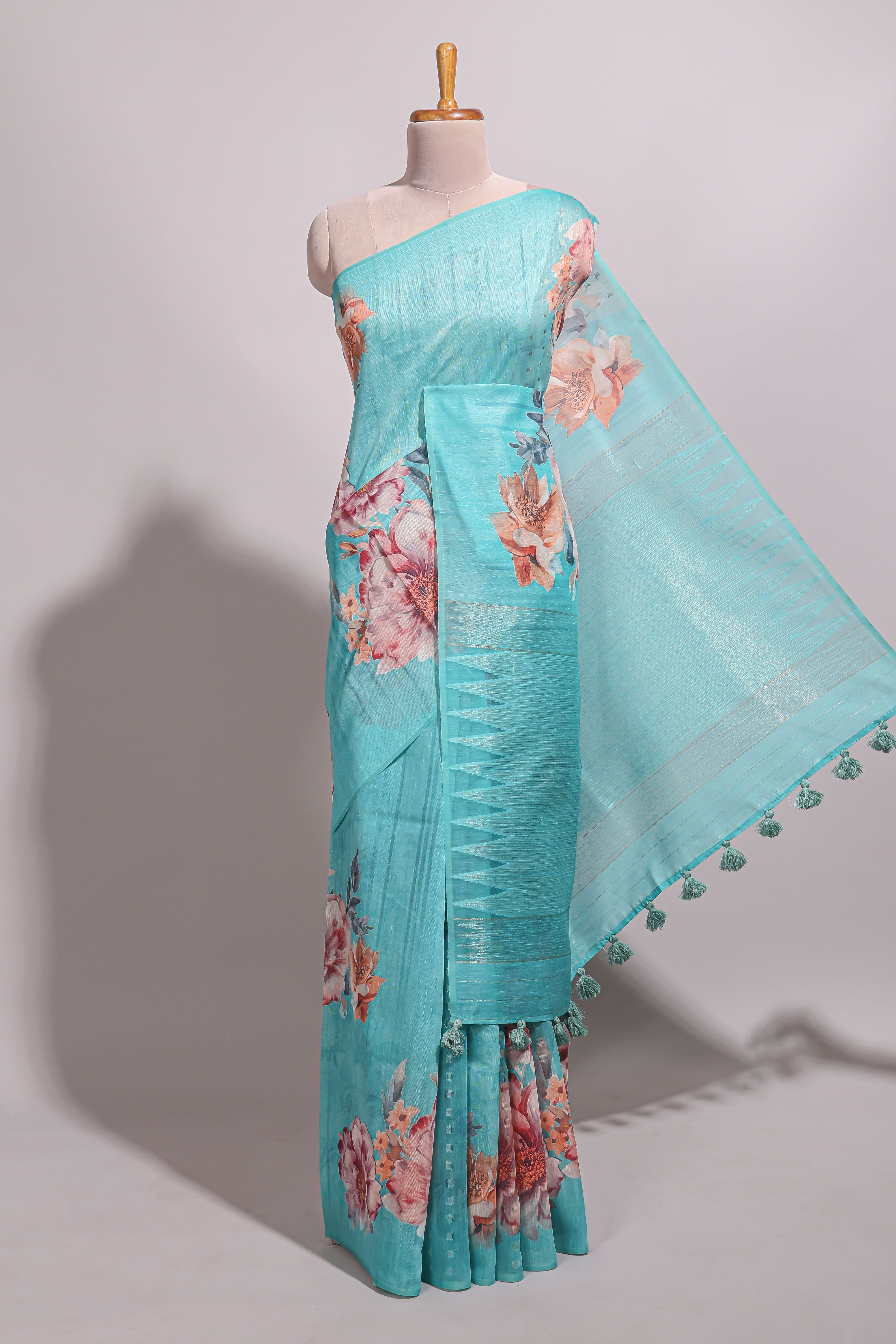 Borderless blue floral design semi tussar saree with self pallu and blouse