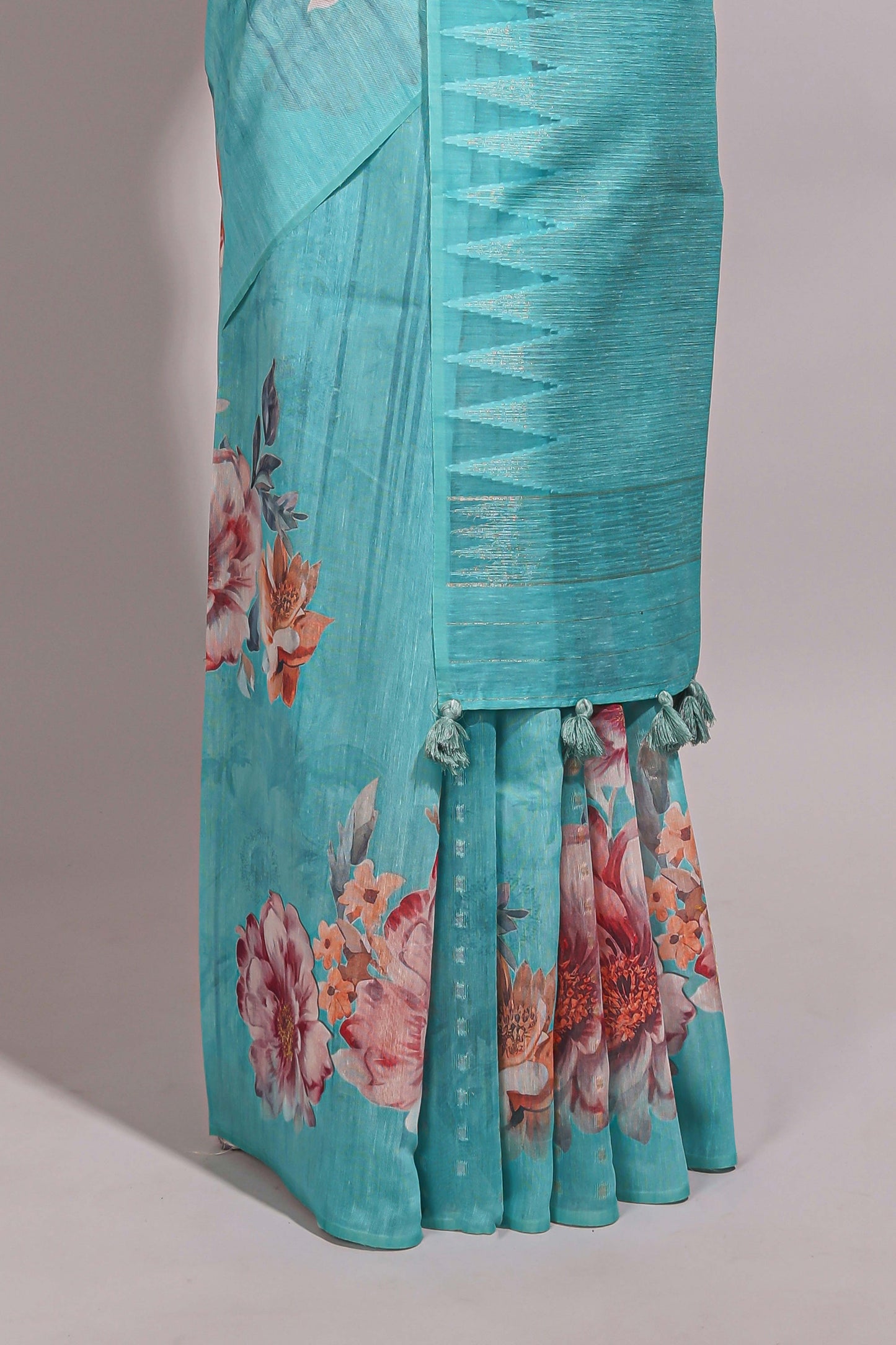 Borderless blue floral design semi tussar saree with self pallu and blouse