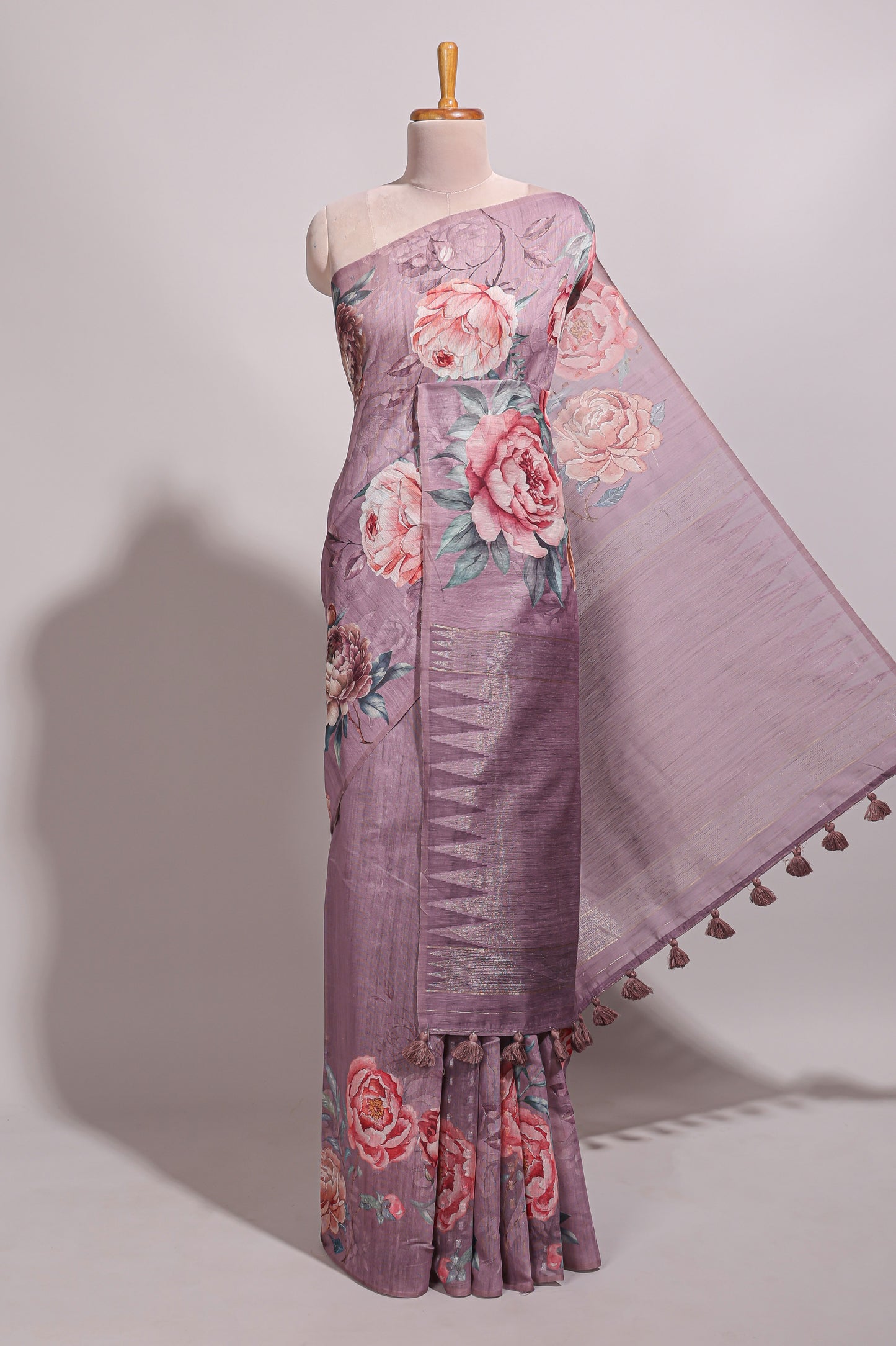 Borderless mauve floral design semi tussar saree with self pallu and blouse