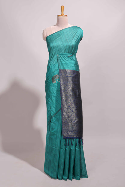 Borderless peacock green floral design semi tussar saree with contrast pallu and blouse