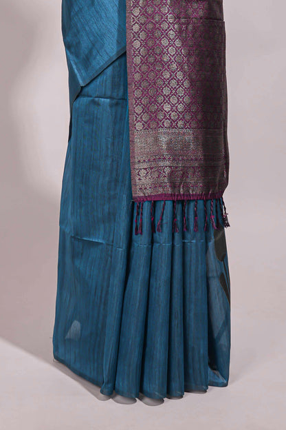 Borderless blue floral design semi tussar saree with contrast pallu and blouse