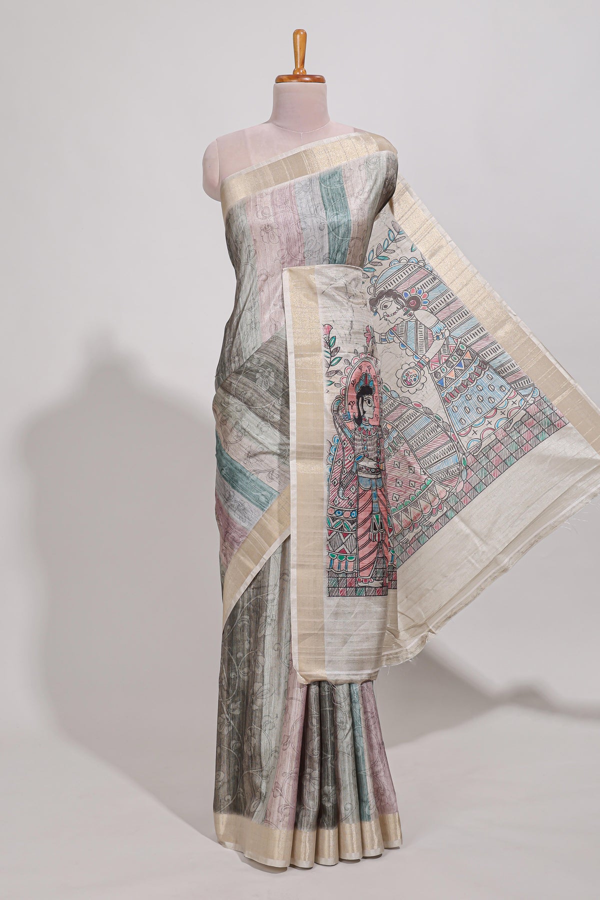 Green colour kalamakri art  tussar saree  with floral creeper prints zari border and kalamkari motif print pallu