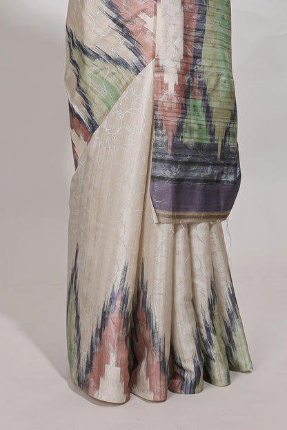 Off white ikkat print tussar saree pastel multi coloured ikkat patterns with matching blouse with matching pallu