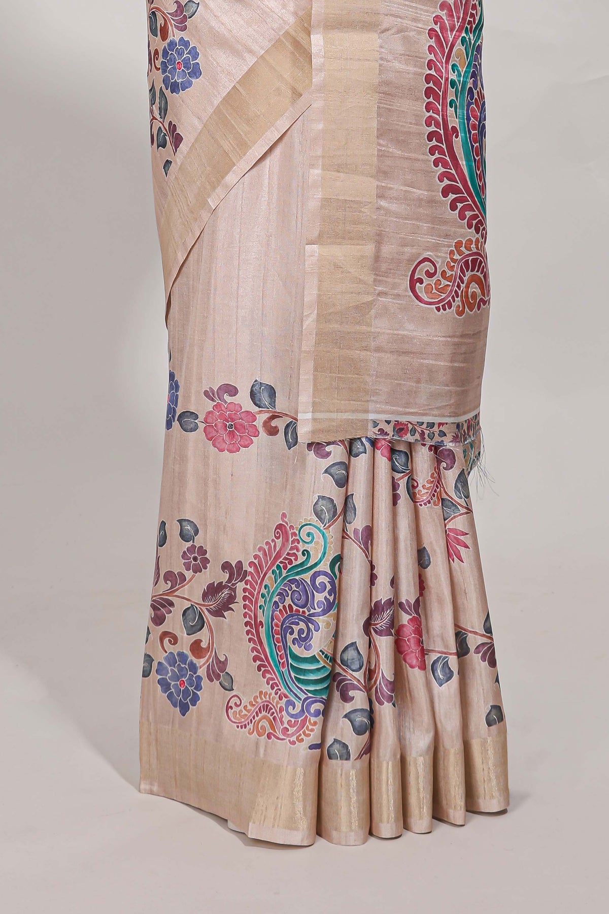 Sandle colour semi tussar saree with floral printed border and floral printed self blouse