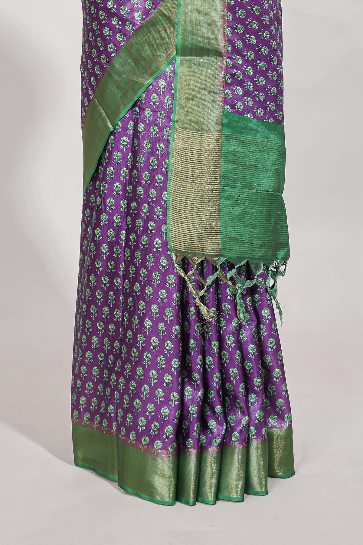 Violet semi tussar saree with contrast coper gold zari border and contrast blouse