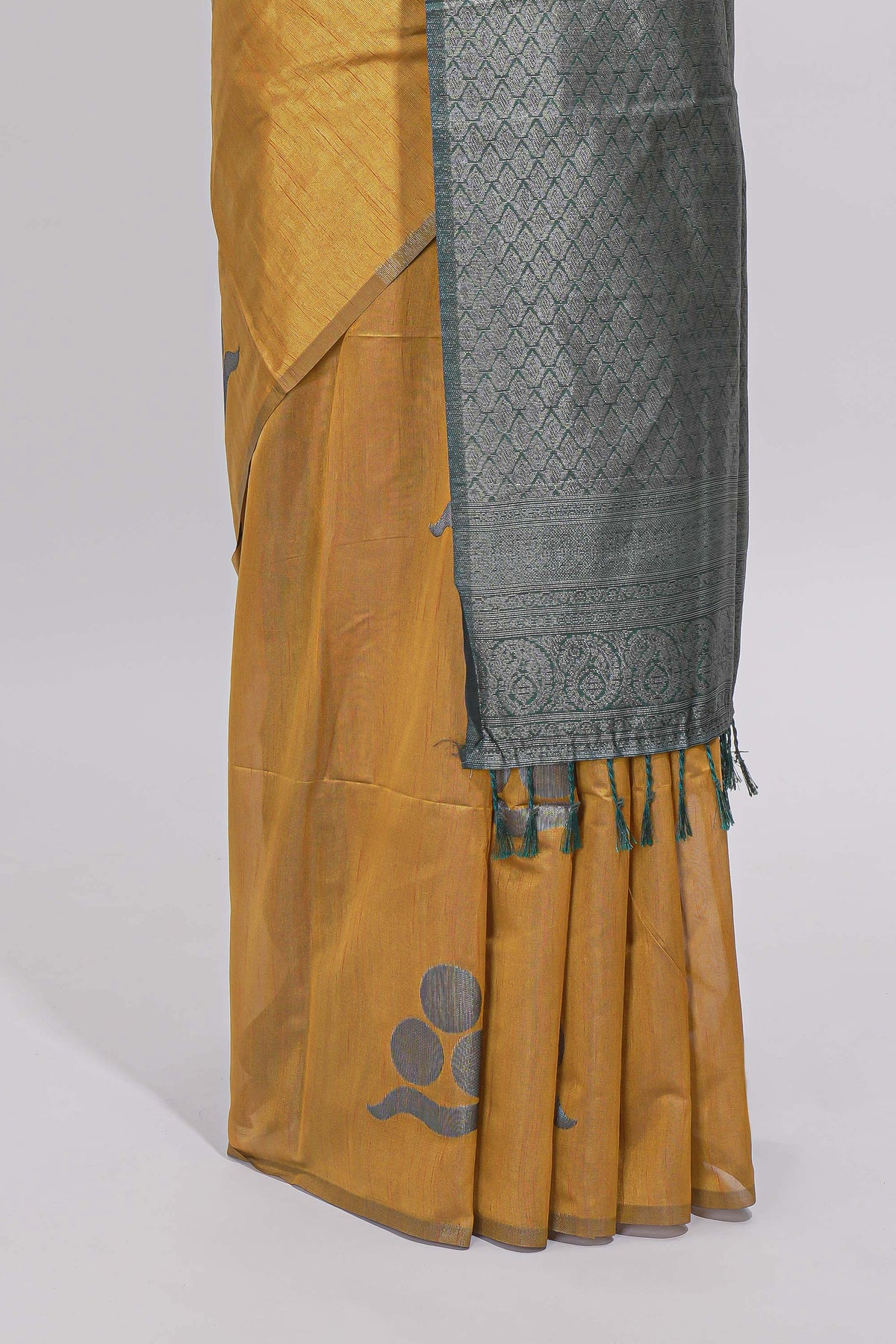 Borderless yellow round butta art tussar saree with contrast pallu and blouse