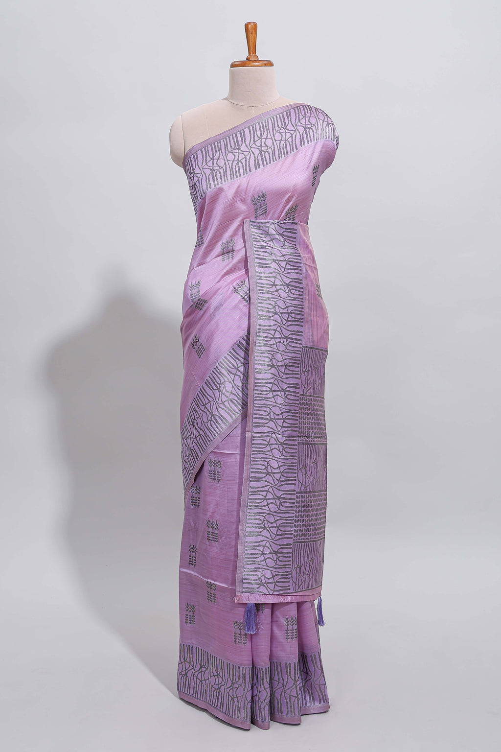 Lavender geometric matrix tussar saree with self tangled branchesborder and pallu with matching blouse