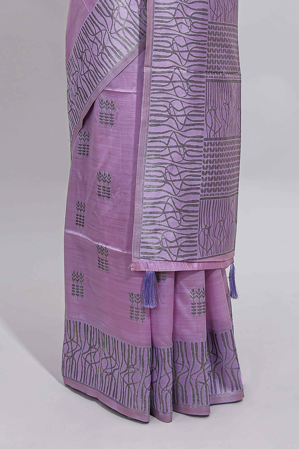 Lavender geometric matrix tussar saree with self tangled branchesborder and pallu with matching blouse