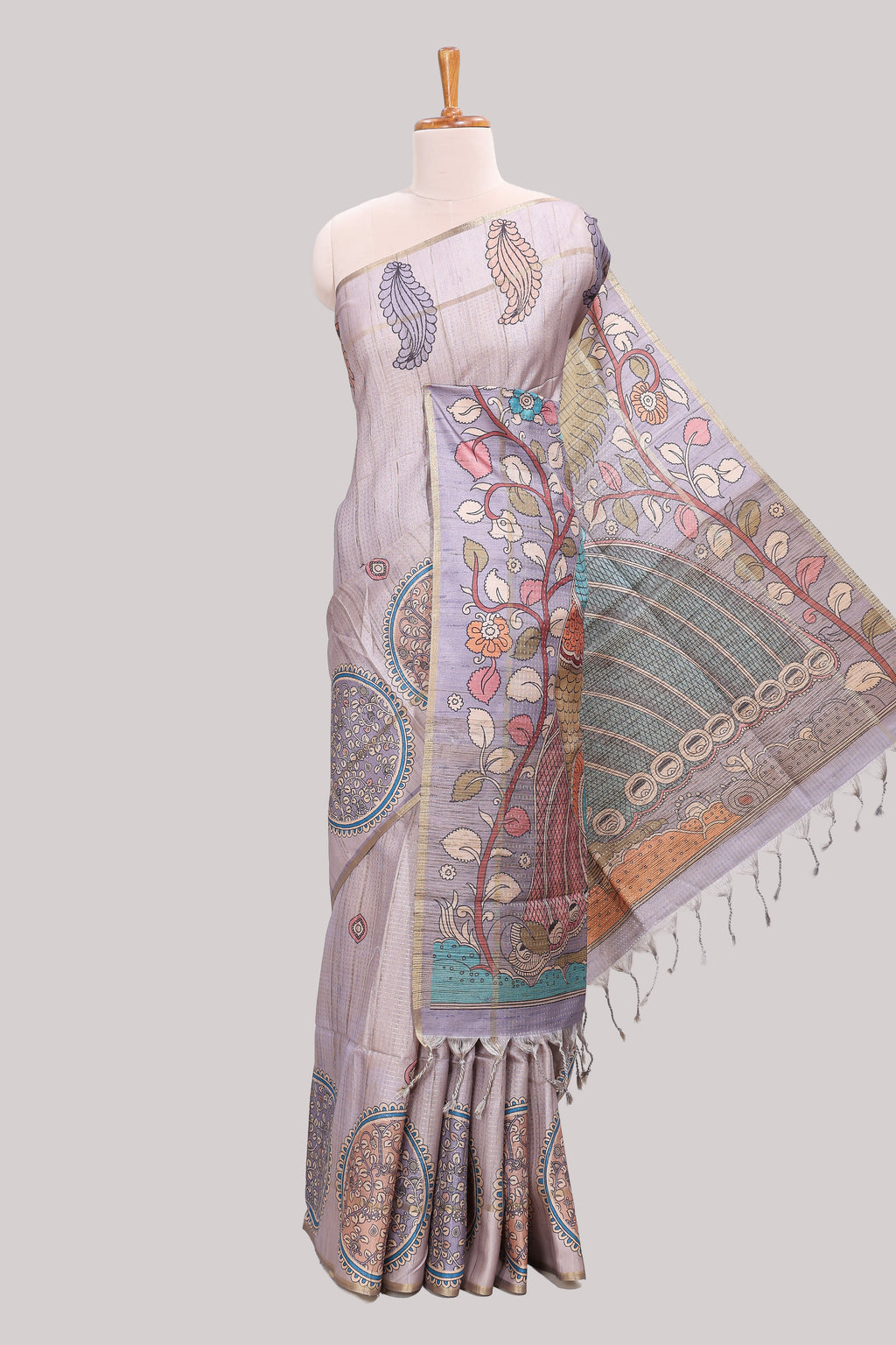 Lavender floral tussar saree with self border and pallu that comes with matching plain blouse