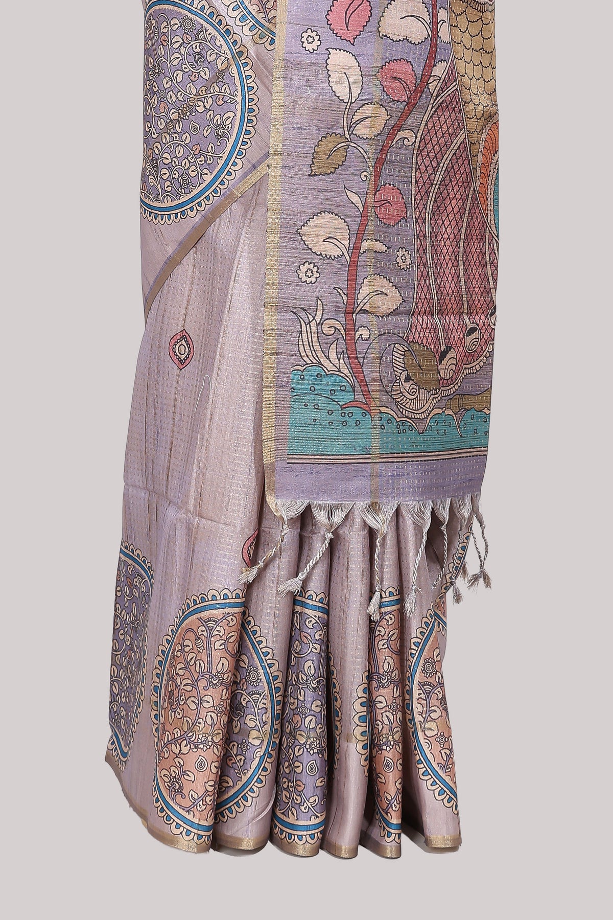 Lavender floral tussar saree with self border and pallu that comes with matching plain blouse
