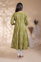 Green Printed Anarkali Kurti with Round Neck and 3/4 Sleeves