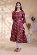Maroon geometric Printed Anarkali Kurti with Round Neck and 3/4 Sleeves