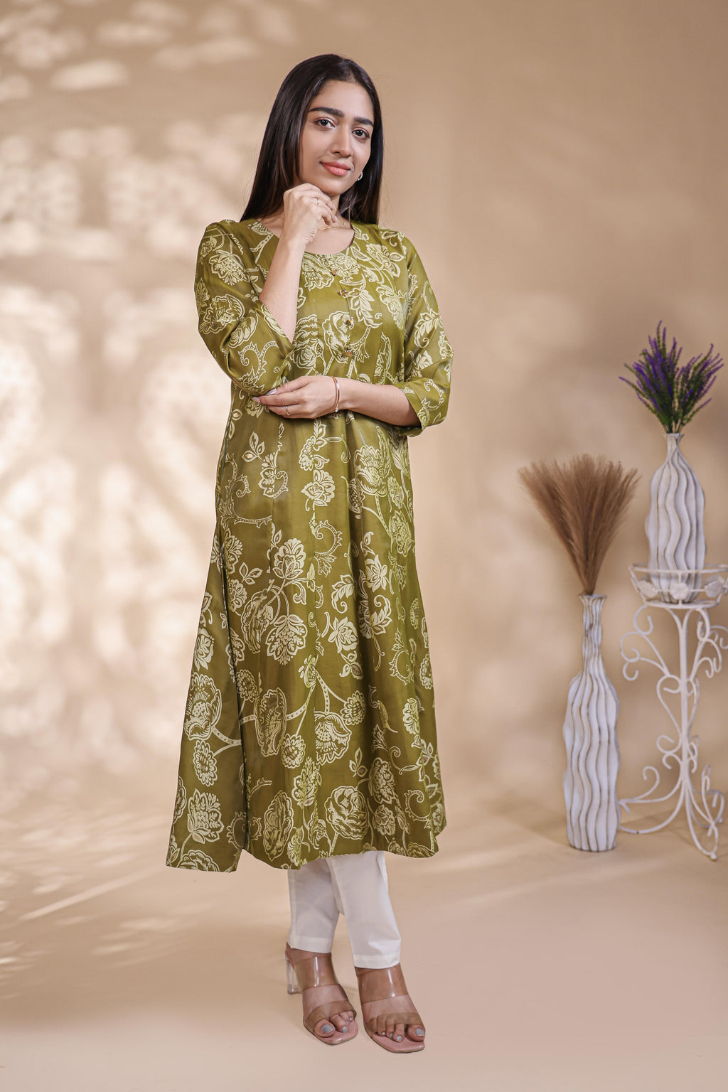 Green floral Printed Anarkali Kurti with Round Neck and 3/4 Sleeves