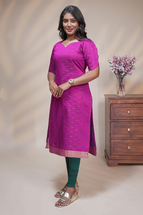 Pink cotton straight kurti motifs design with half slevee and sweatheart neck