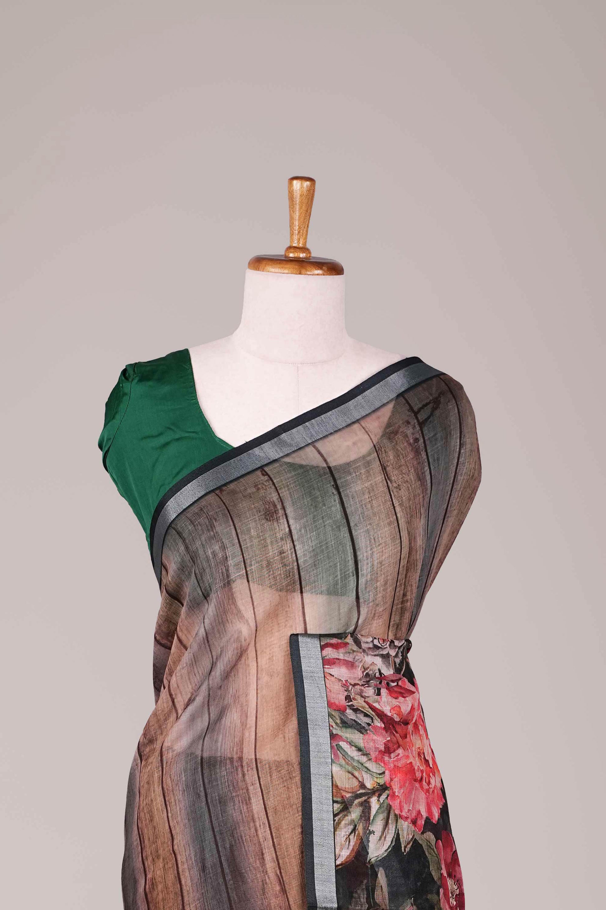 All over print linen saree