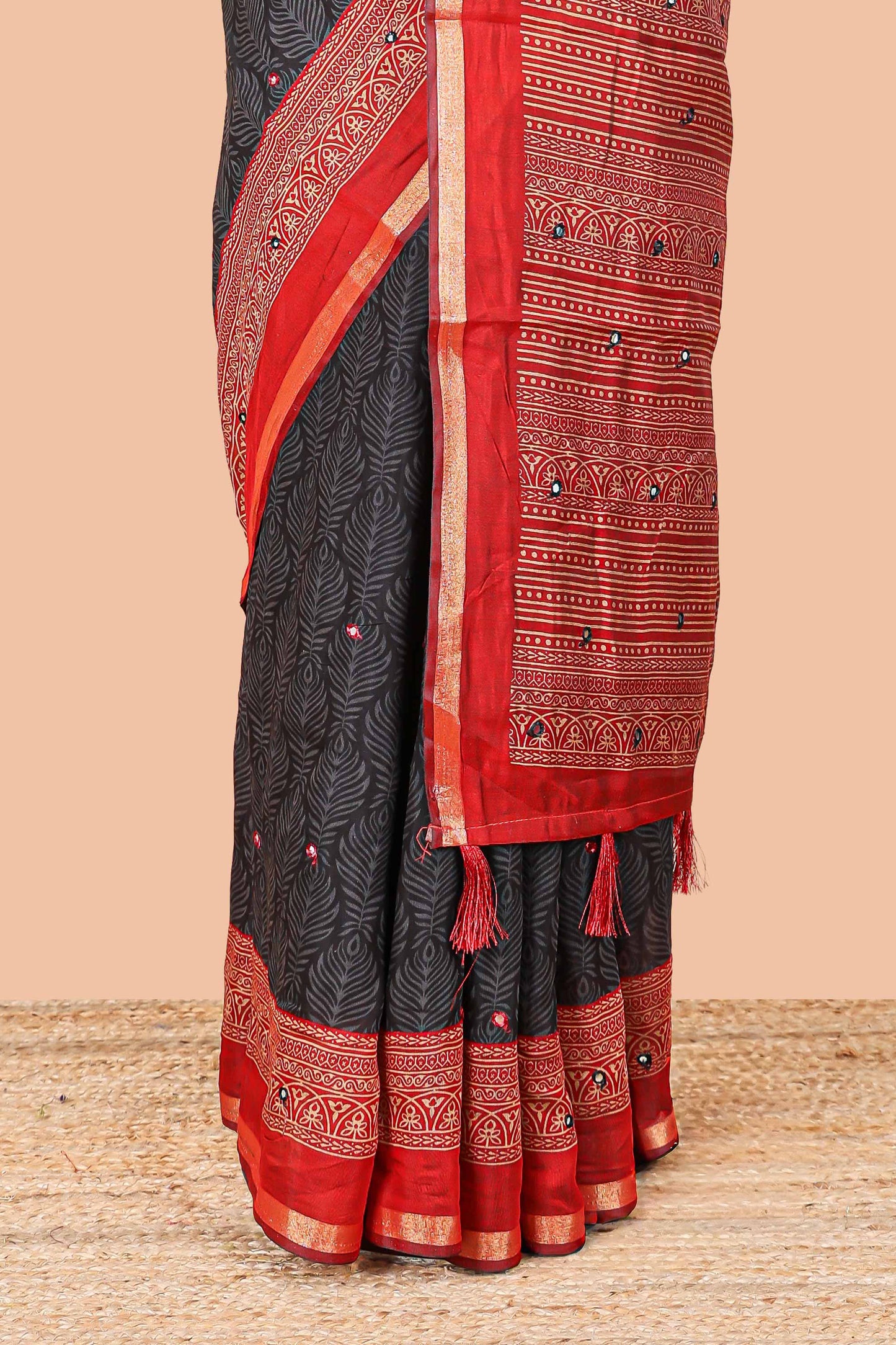 Black printed pallu chanderi saree