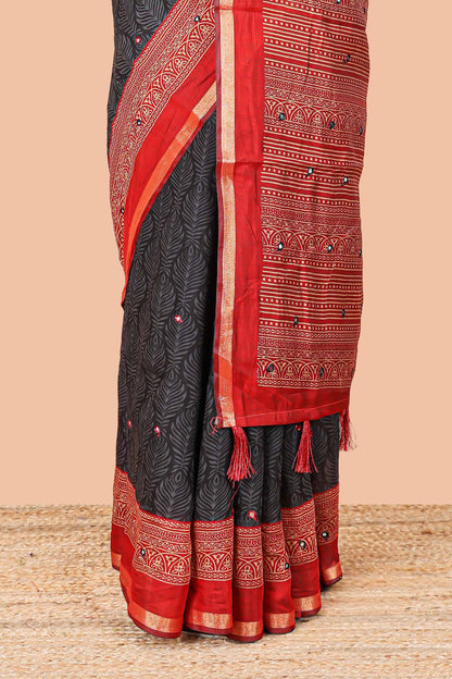 Black printed pallu chanderi saree