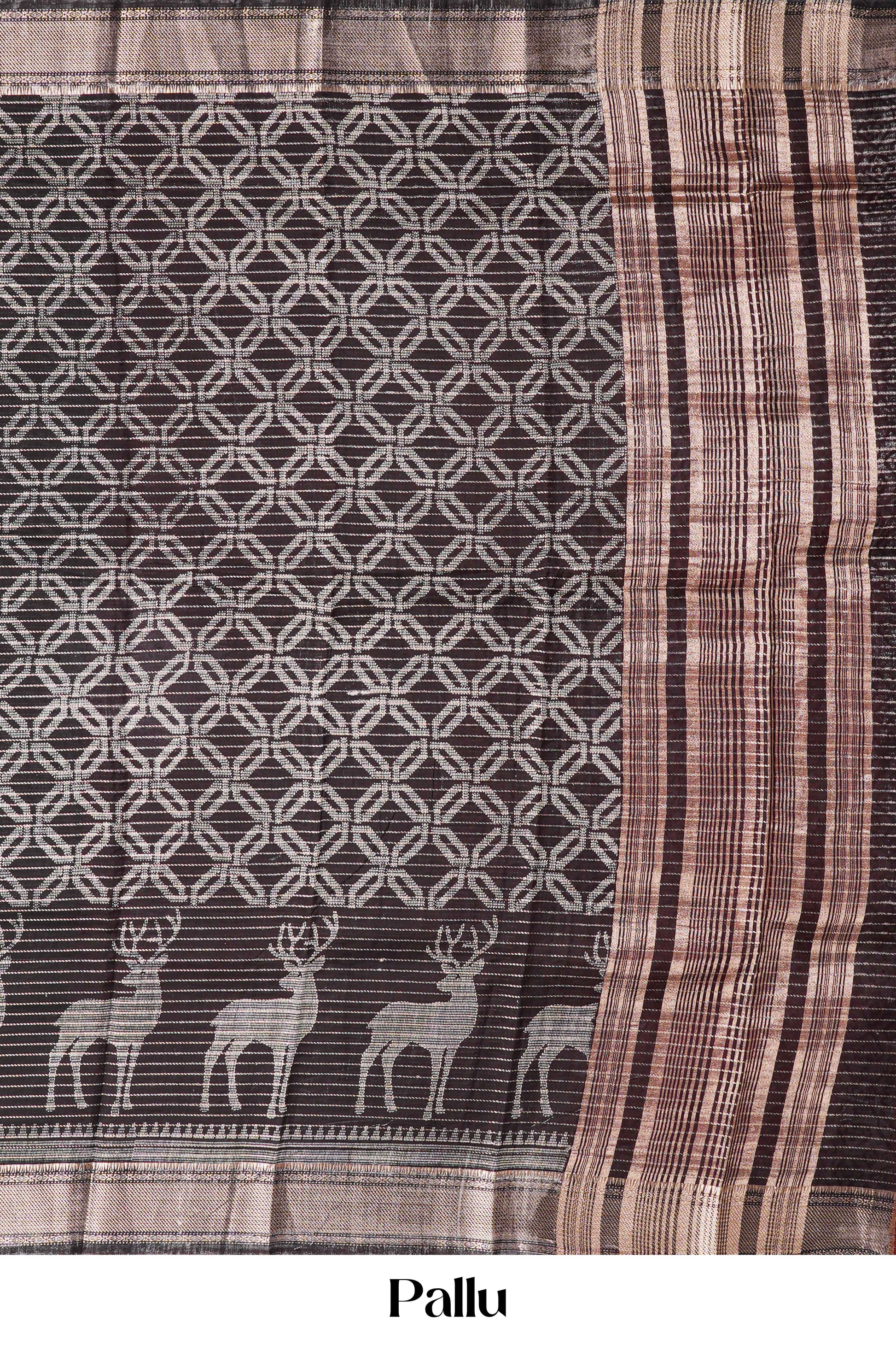Blouse contrast zari