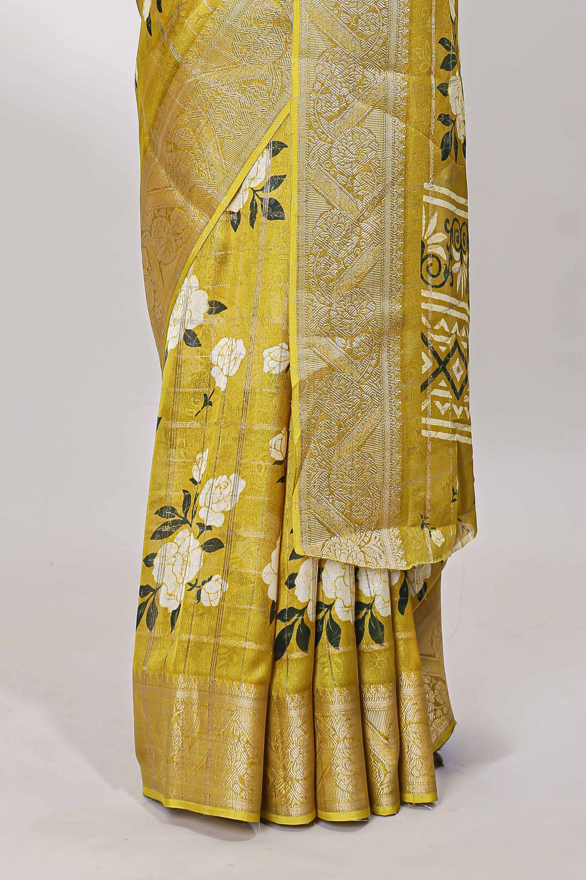 Blouse pairing design