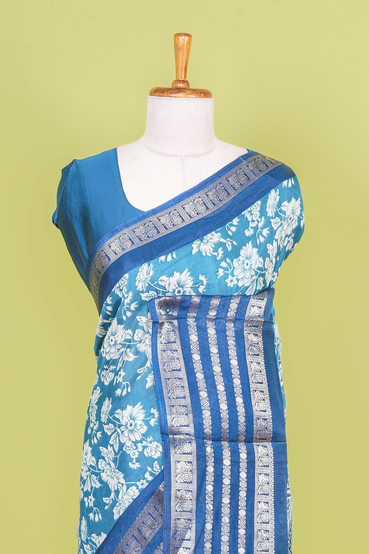 Blue Zari border accent