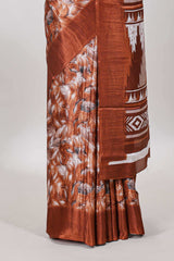 Bold traditional drape