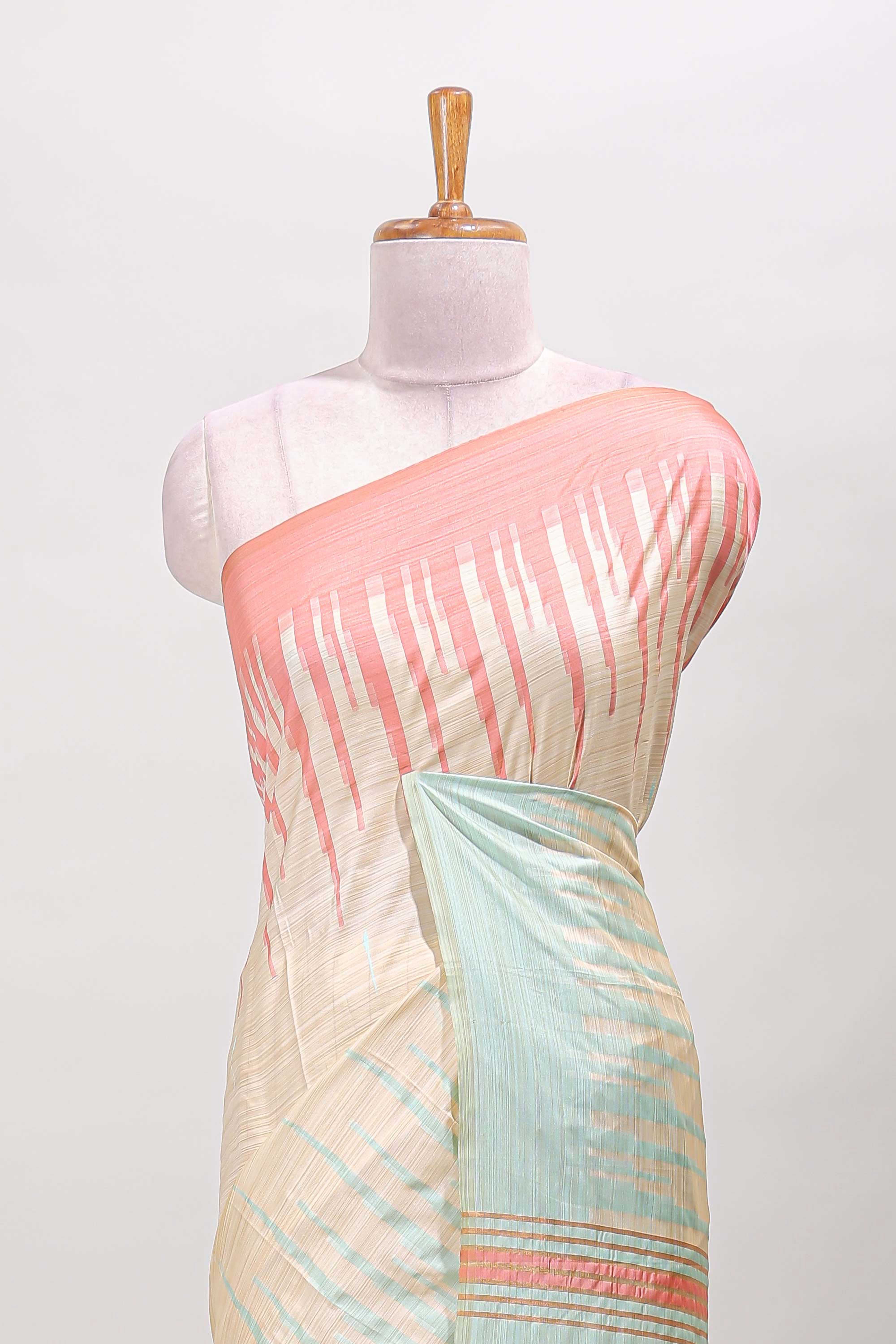 Borderless sandal semi soft silk pallu highlight saree