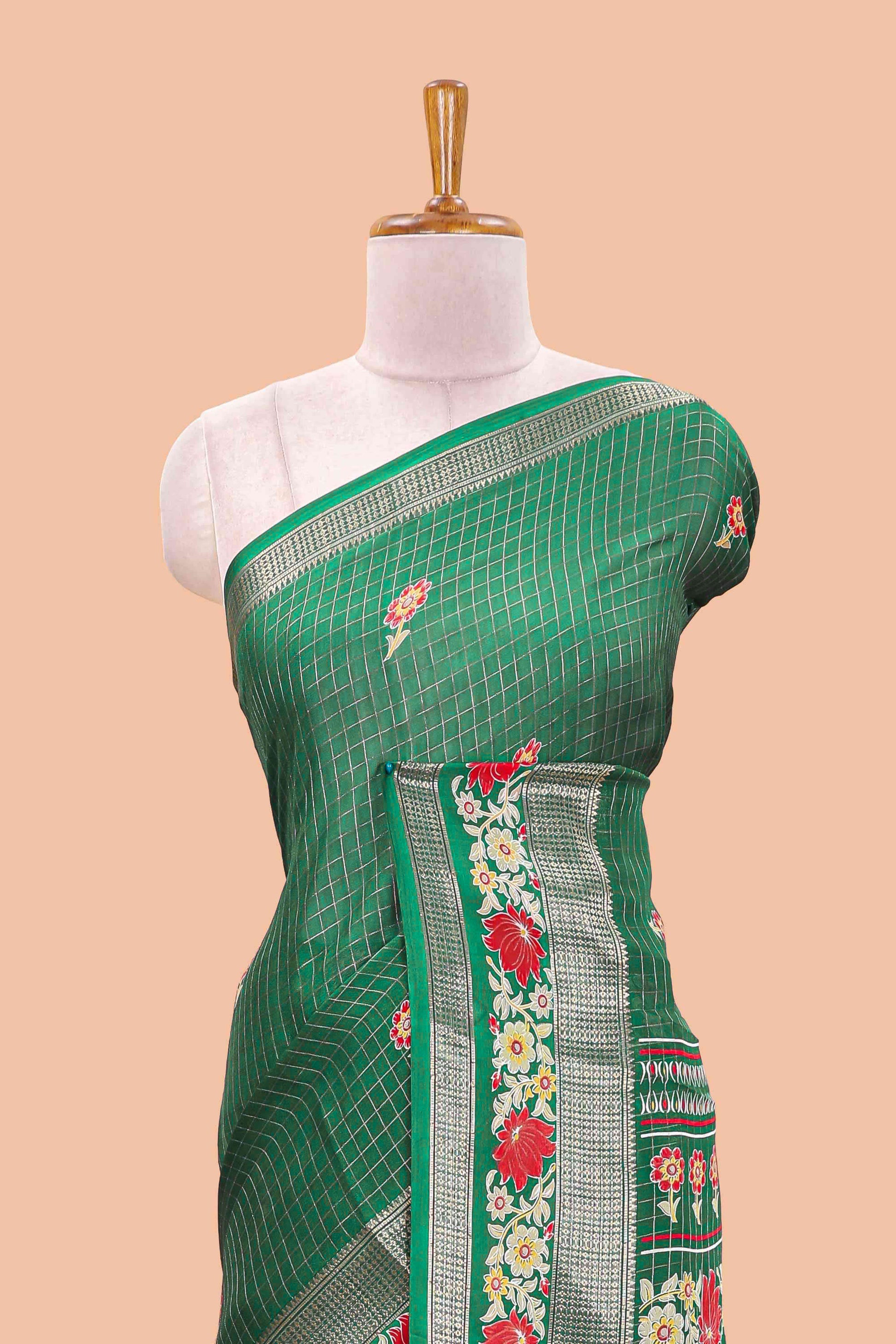 Botanical motif detailing