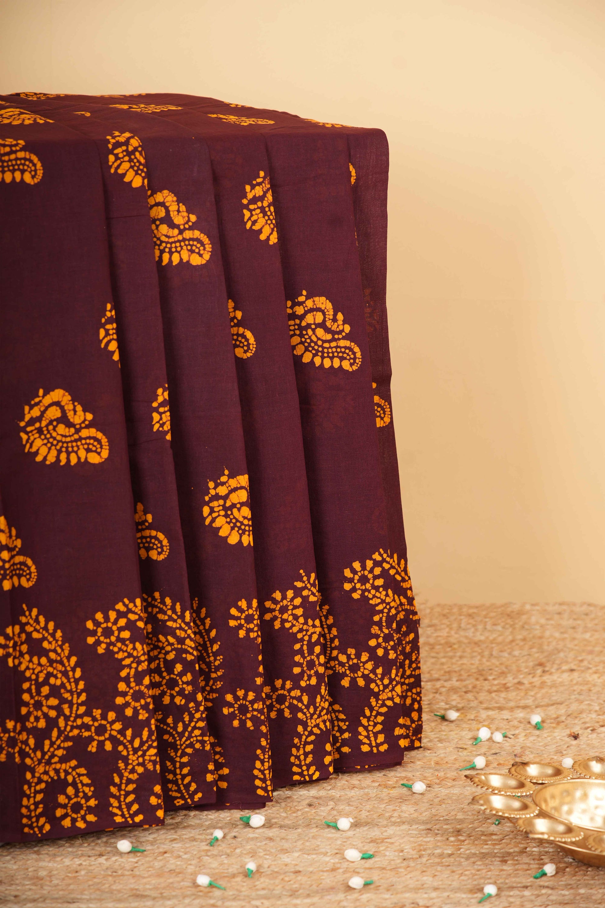 Brown  Bandhani design detailing 