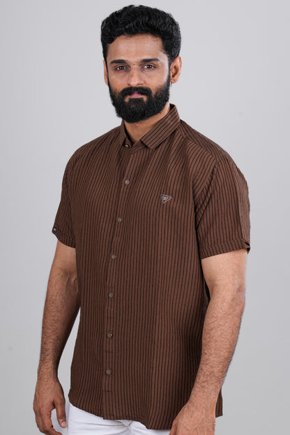 Brown pattern fashion shirt