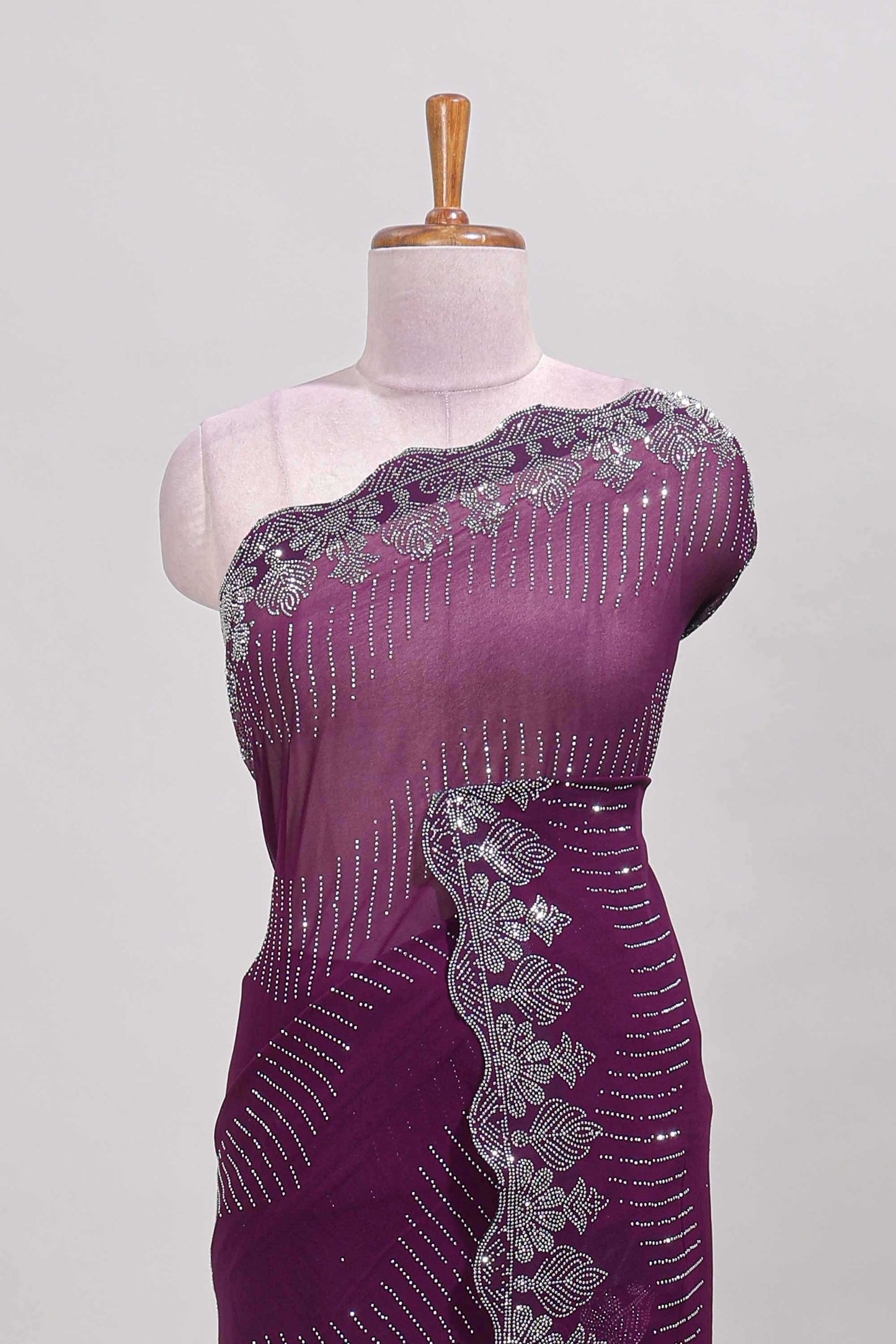 Burgundy scallop floral saree