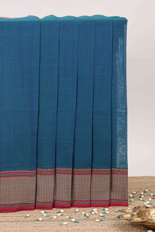 Blue plain narayanpet cotton saree with contrast border and striped pallu