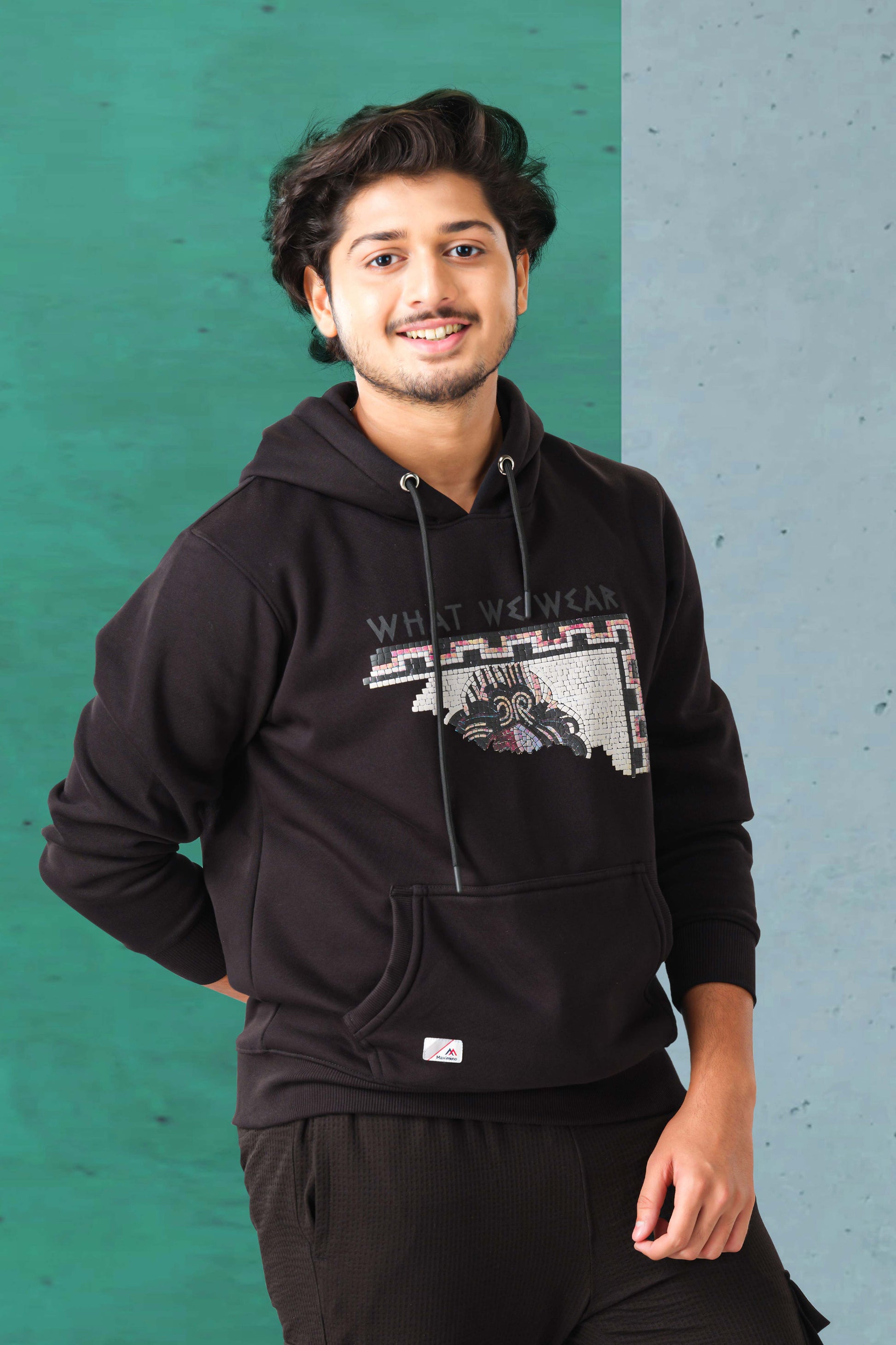 Casual hooded tshirt