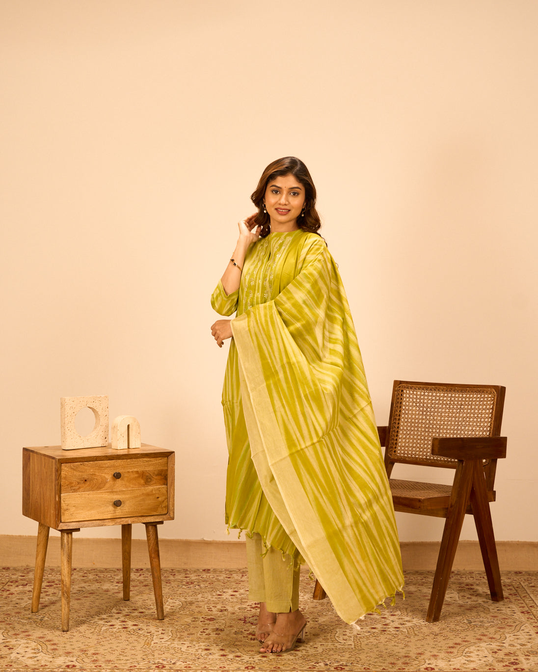 Classic ethnic suit set