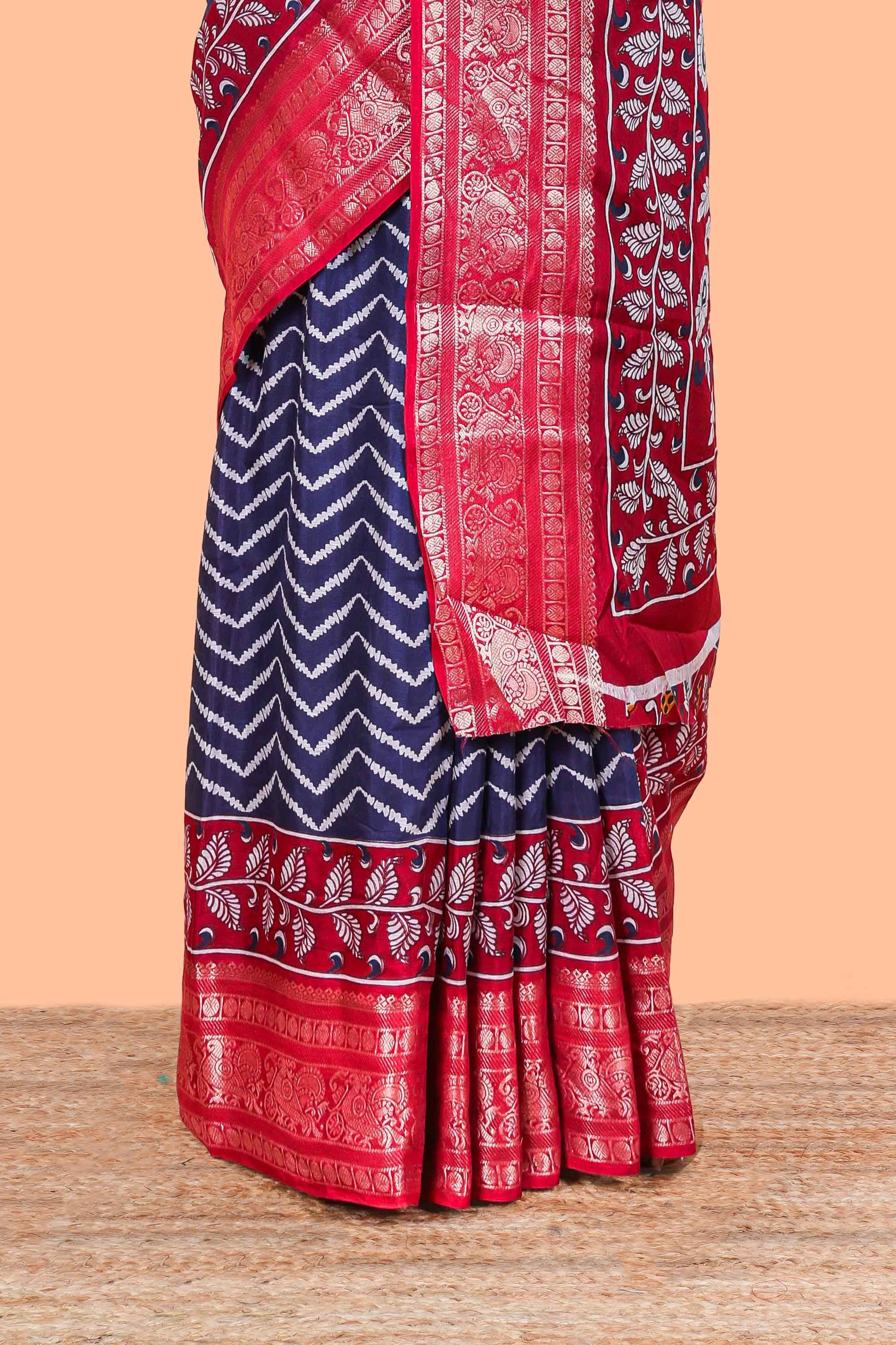 Classic festive wear
