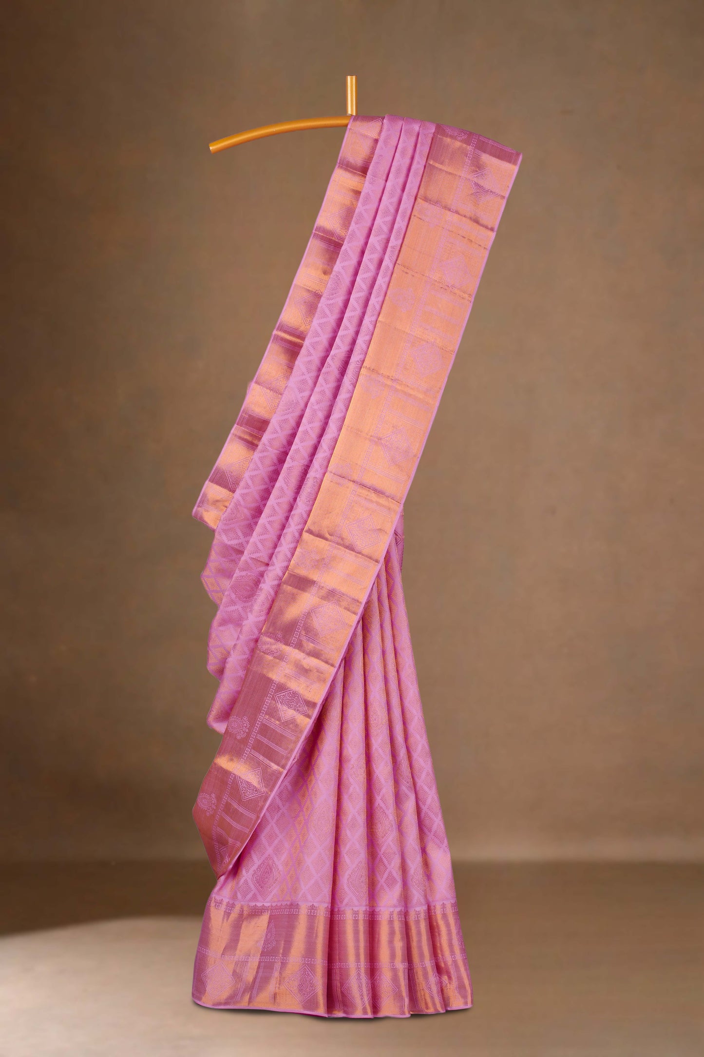 Classic magenta kanchipuram pattu saree