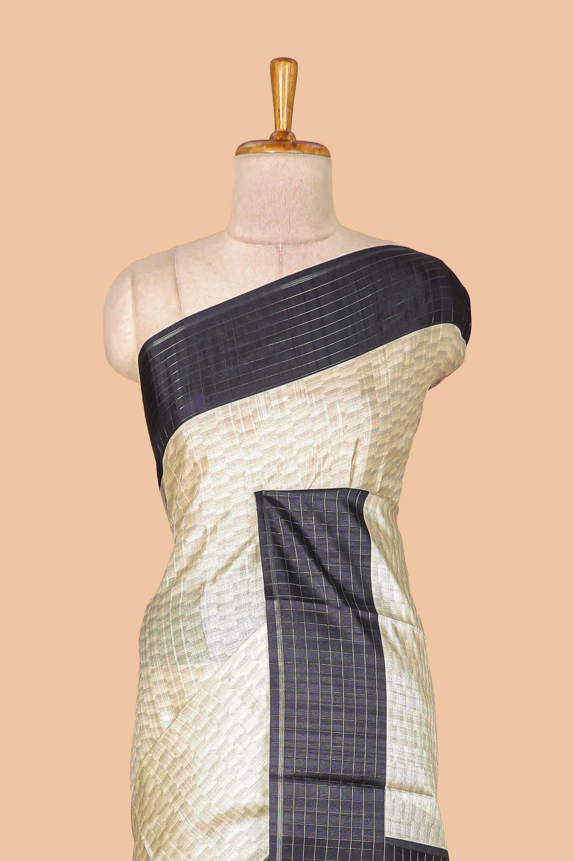 Contrasting zari check border