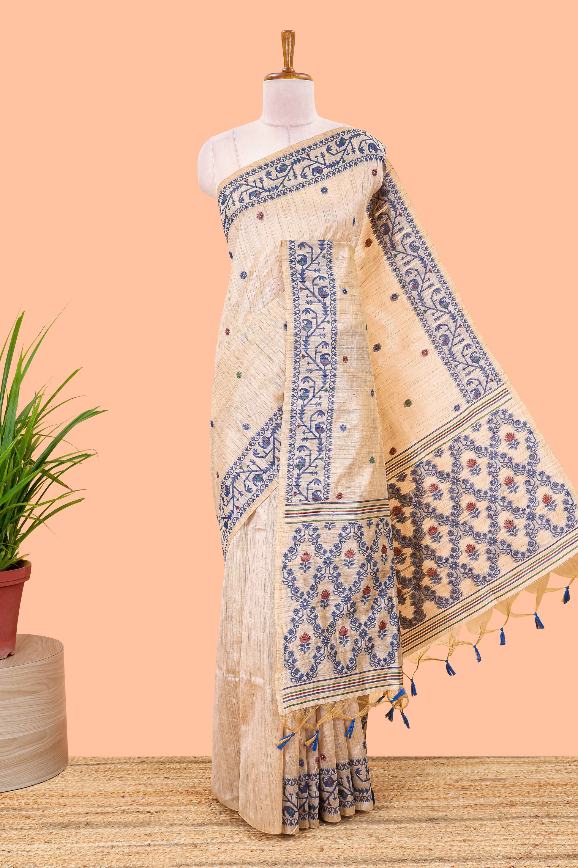 Cream munga cotton saree design