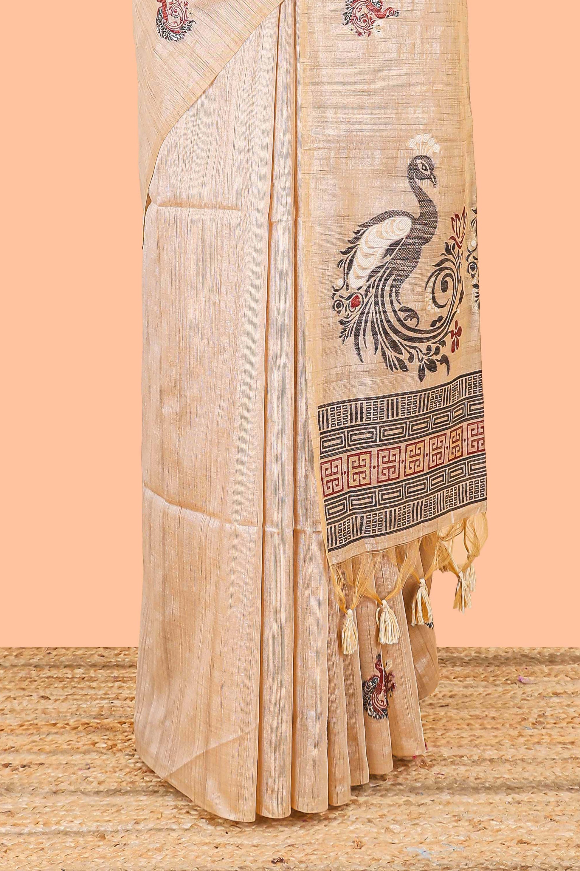 Cream munga saree with woven pallu
