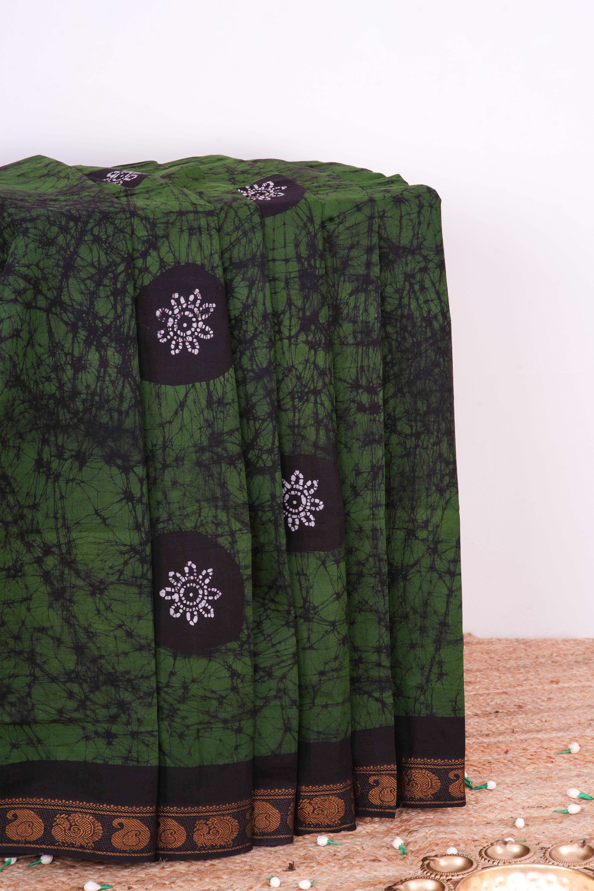 Dark green sungudi cotton 
