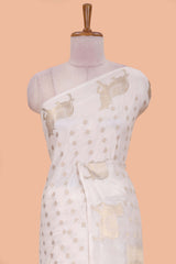Dola silk motif styling