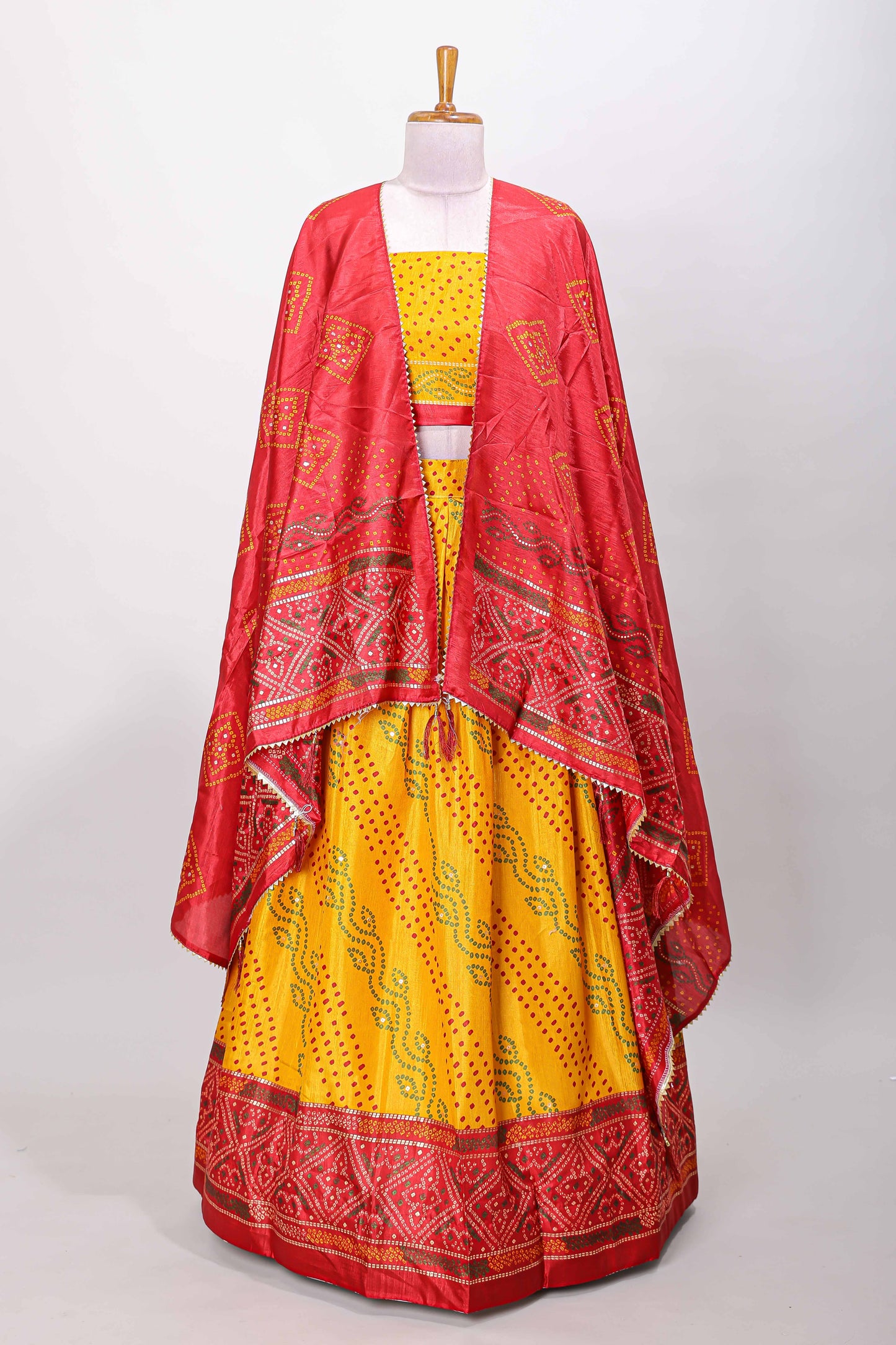 Dotted festive ethnic ensemble